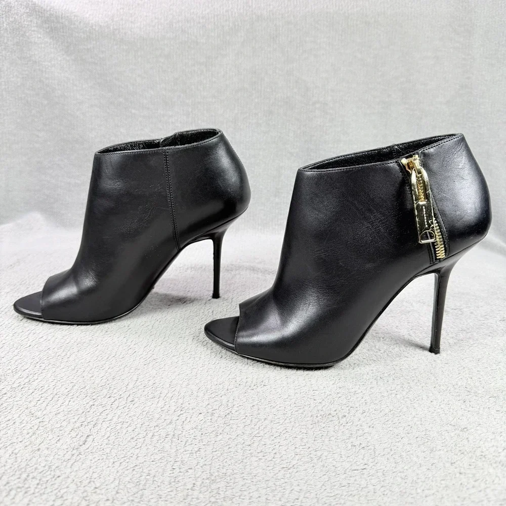 Burberry Womens 39 Black Leather Gold Zip Peep Toe Stiletto Ankle Bootie Italy